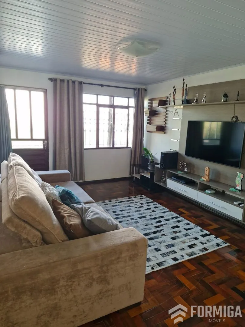 Apartamento à venda com 2 dormitórios, 1 banheiro, 1 vaga de garagem e 60m² de área privativa no bairro São Cristóvão