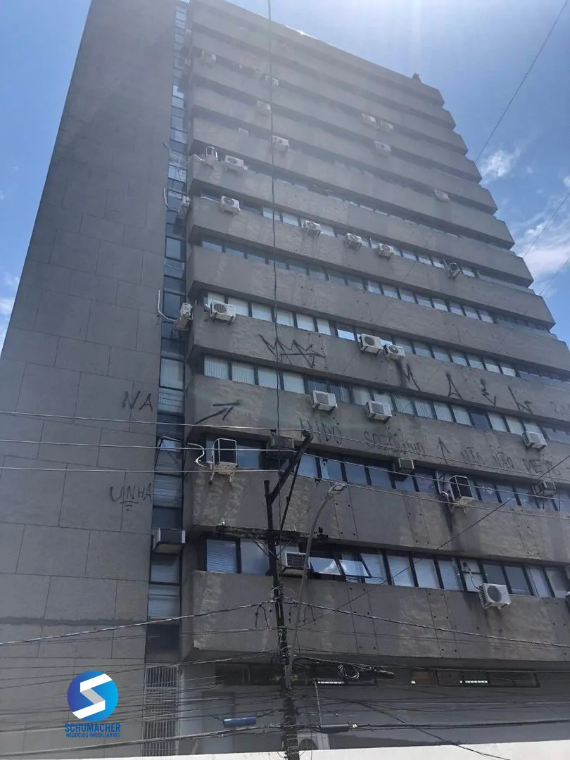 Comercial à venda em Floresta, Porto Alegre — foto 1