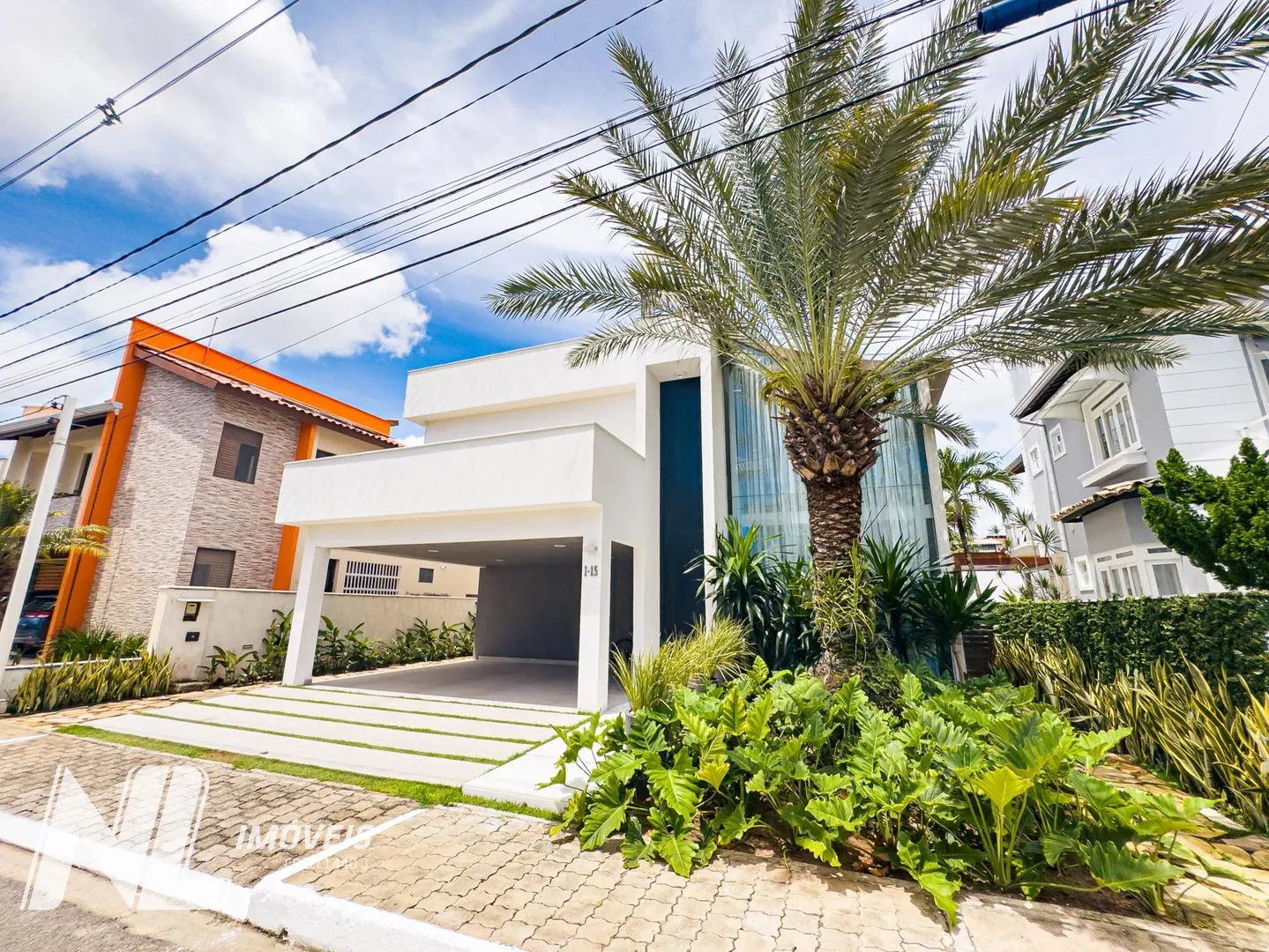 Casa de Condomínio à venda com 4 quartos e 500m² na Rua Raimundo Ch...