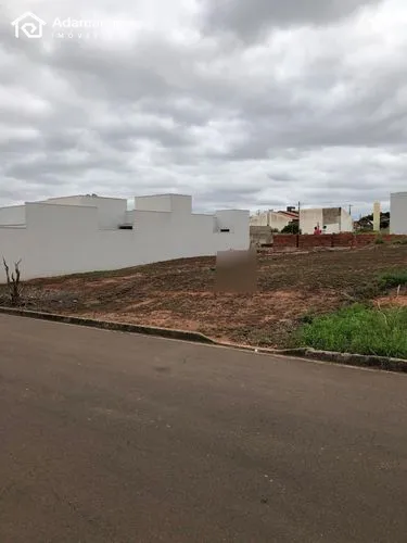Terreno / Lote à venda bairro Residencial Rio Branco em Adamantina,...