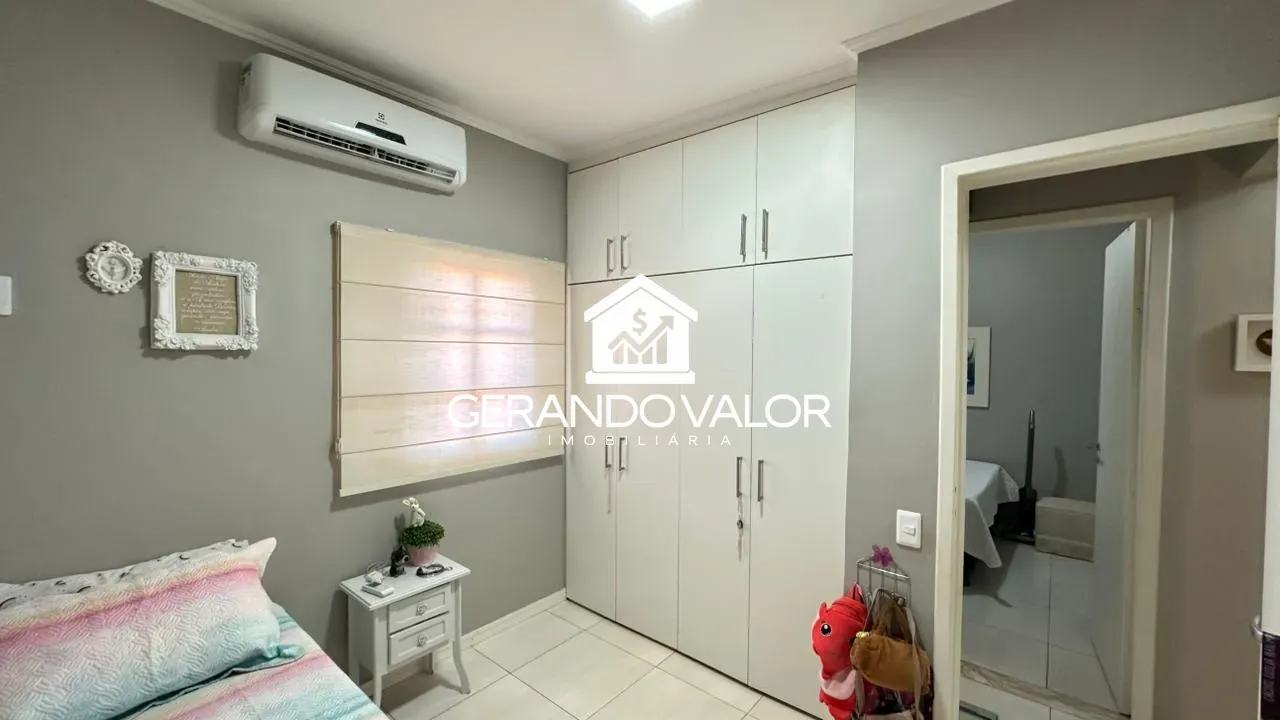 sobrado à venda no Coopharádio em Campo Grande MS - foto 16 - 4 quartos