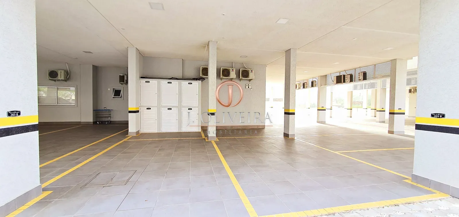 Garagem - Cobertura 203B - Mariscal - Bombinhas - Santa Catarina - Locação - Praia - Mar - Férias