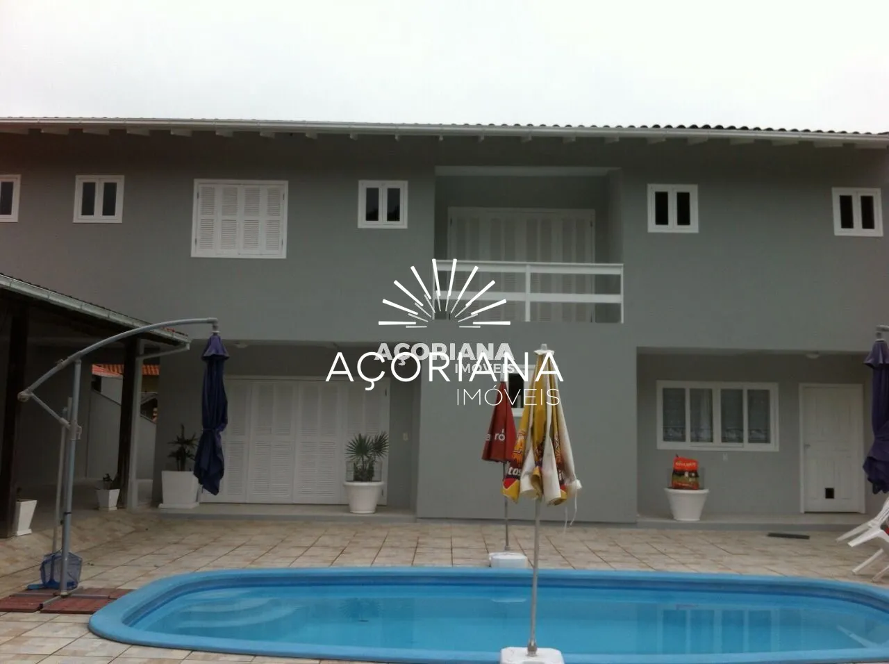 Casa à venda com 4 quartos e 220m² bairro Rio Tavares em Florianópolis
