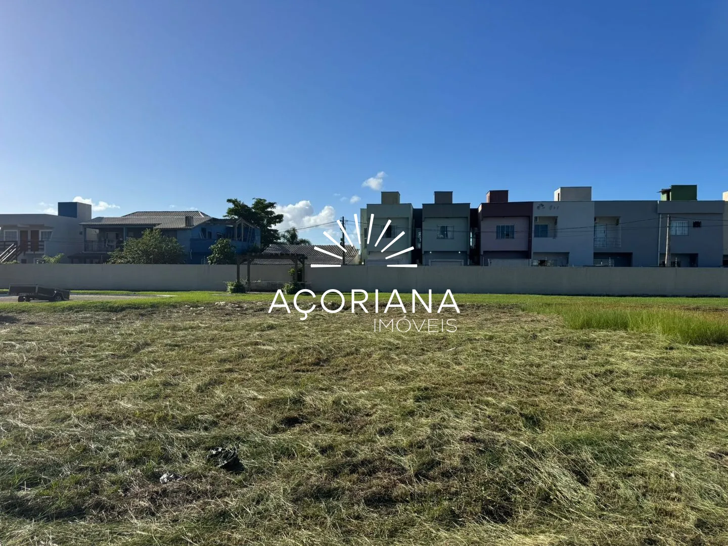 Terreno em condomínio fechado