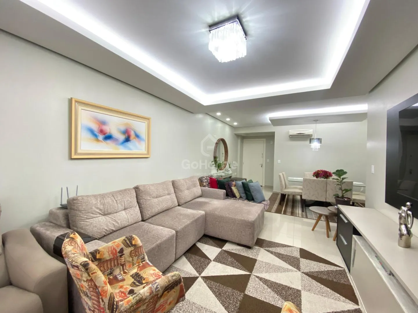Apartamento à venda com 3 dormitórios, 1 banheiro, 2 vagas de garagens e 123m² de área privativa no bairro Passo dos Fortes