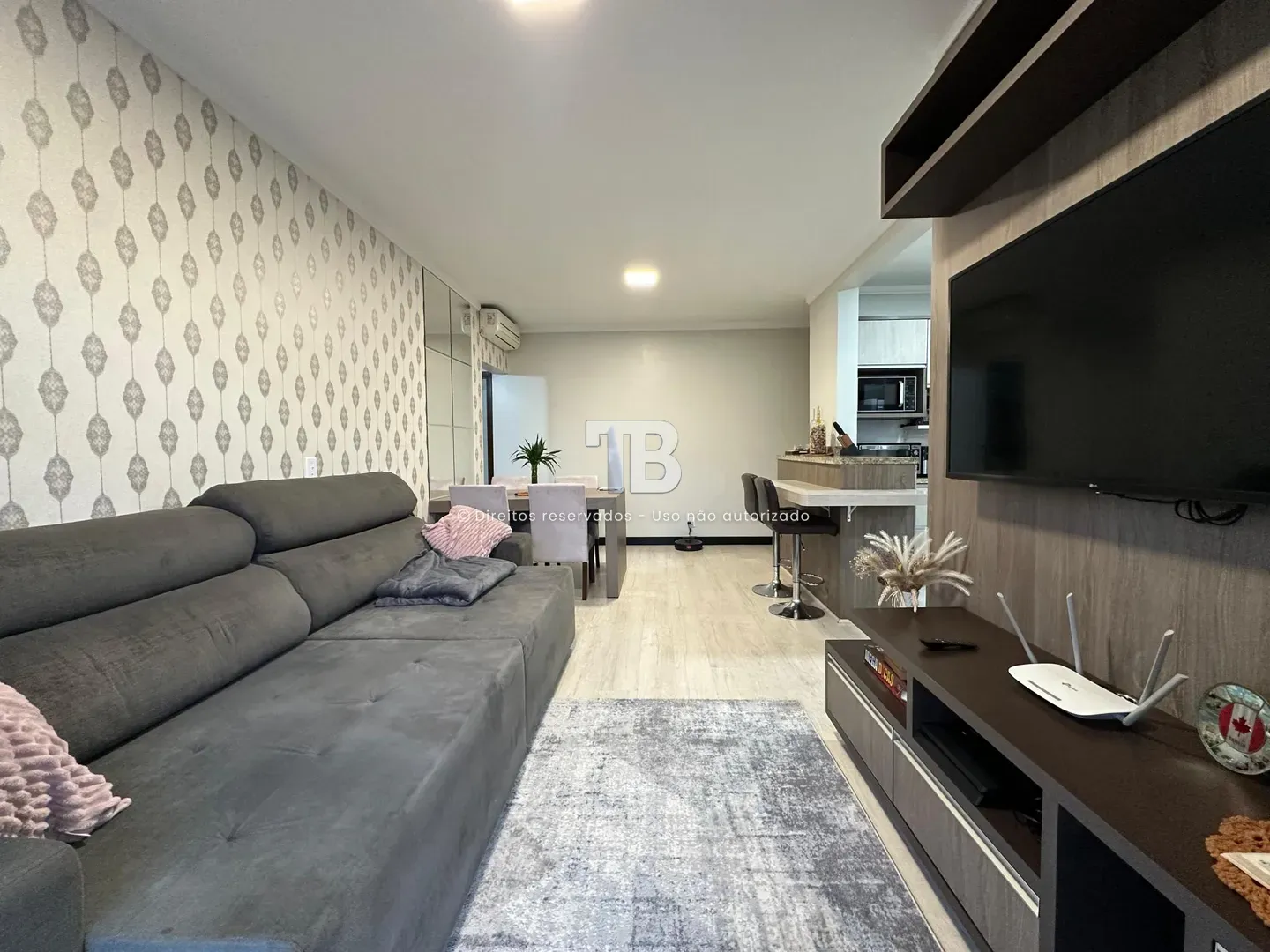 Apartamento à venda com 3 dormitórios, 2 banheiros, 1 vaga de garagem e 90m² de área privativa no bairro São Cristóvão