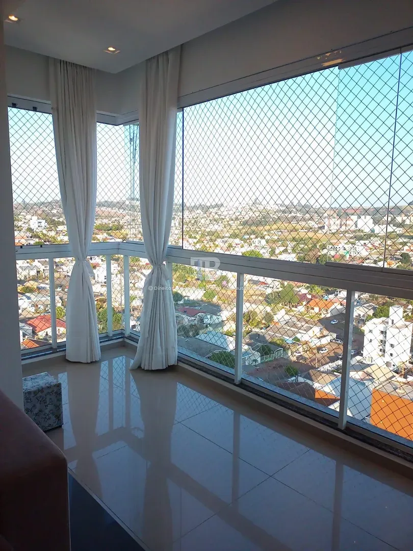 Apartamento à venda com 3 dormitórios, 2 banheiros, 2 vagas de garagens e 108m² de área privativa no bairro Presidente Médici