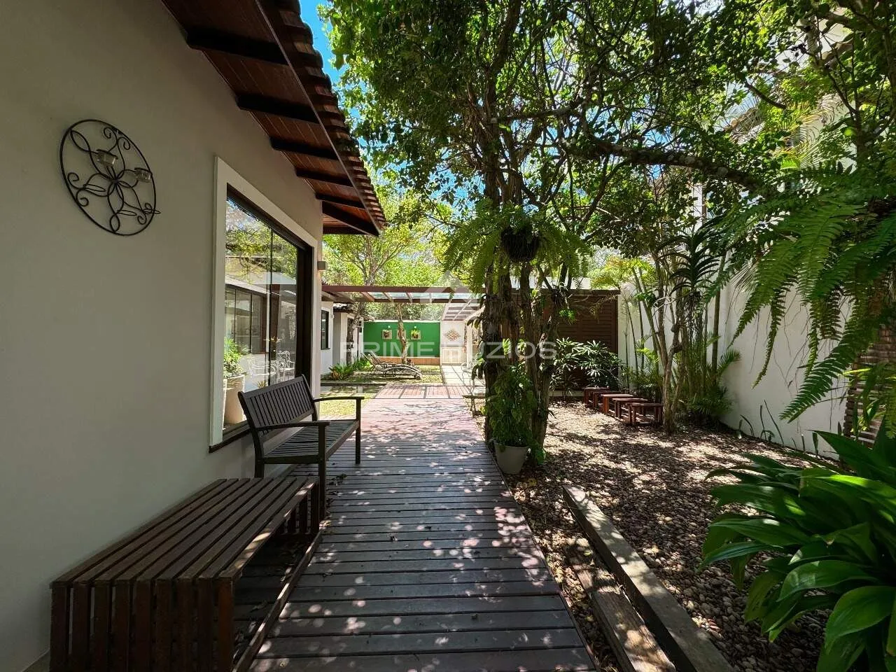 Casa em condomínio a venda, 5 quartos, 5 suítes, 4 vagas, Manguinhos – Armação dos Búzios/RJ