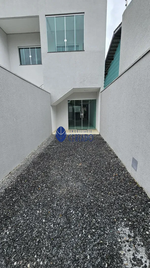 Venda de Apartamento no Condomínio Residencial no Parque Brasília II Etapa