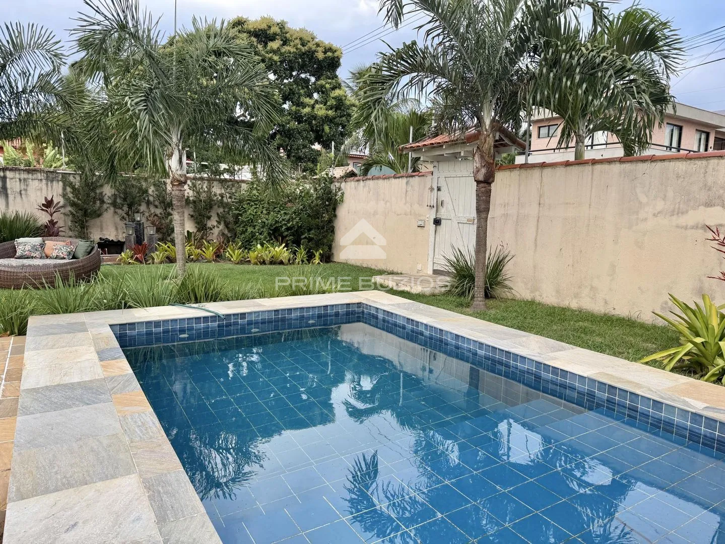 Casa independente a venda, 4 quartos, 1 suíte, 3 vagas, Bosque de Geribá – Armação dos Búzios/RJ