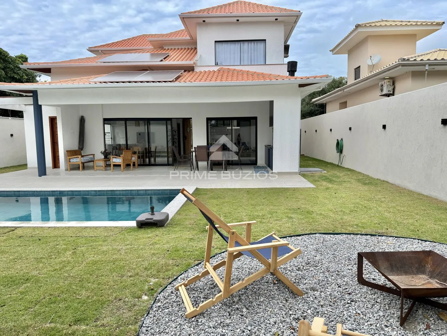 Casa em condomínio a venda, 3 quartos, 3 suítes, 3 vagas, Caravelas – Armação dos Búzios/RJ
