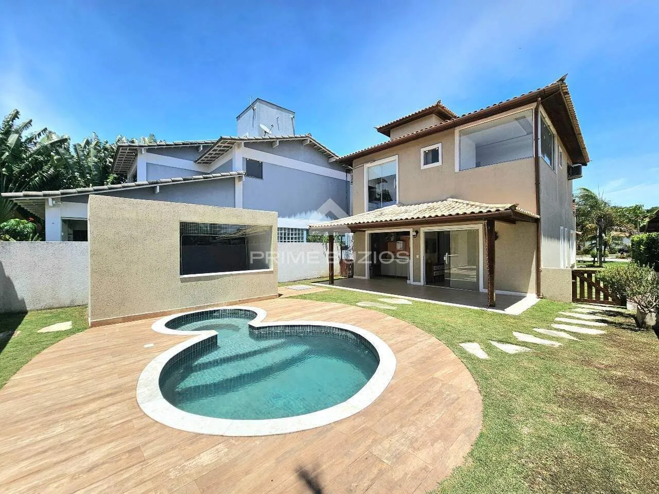 Gated community house for rent, 3 bedrooms, 3 suites, 3 parking spaces, Búzios – Armação dos Búzios/RJ