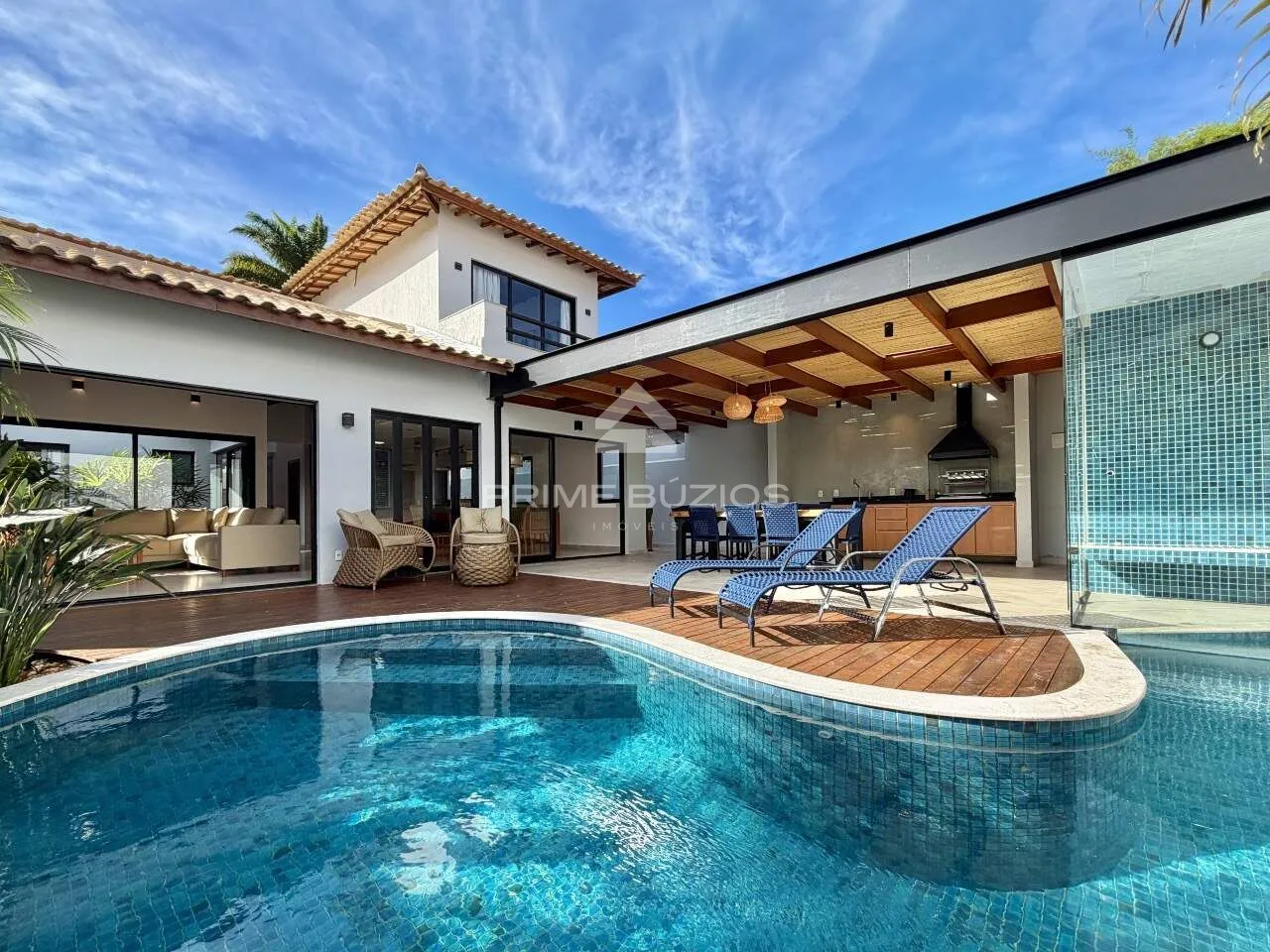 House for vacation rental, 4 bedrooms, 4 suites, 2 parking spaces, Geribá – Armação dos Búzios/RJ
