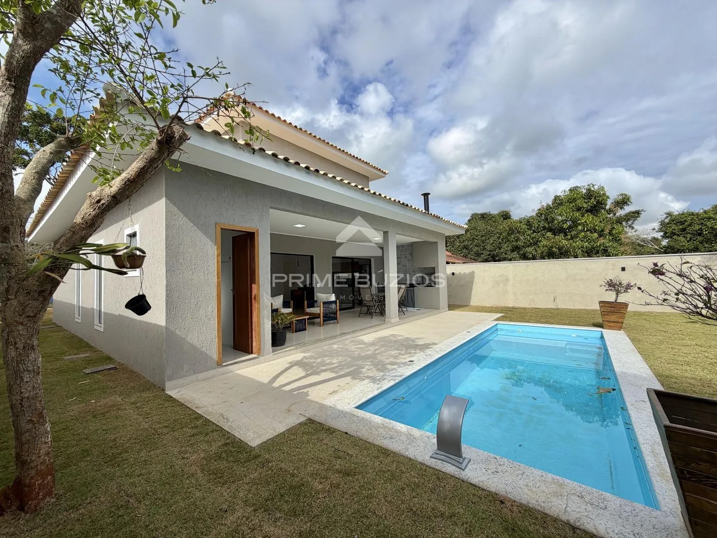 Casa em condomínio a venda, 4 quartos, 4 suítes, 3 vagas, Caravelas – Armação dos Búzios/RJ