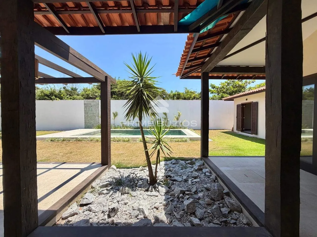 Casa a venda, 4 quartos, 4 suítes, 3 vagas, Praia Rasa – Armação dos Búzios/RJ