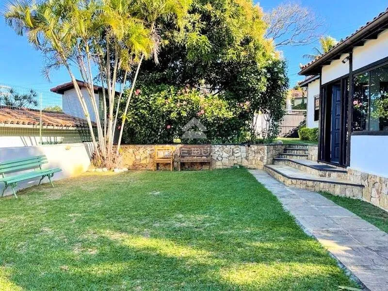 Casa independente a venda, 4 quartos, 4 suítes, 3 vagas, Humaitá – Armação dos Búzios/RJ