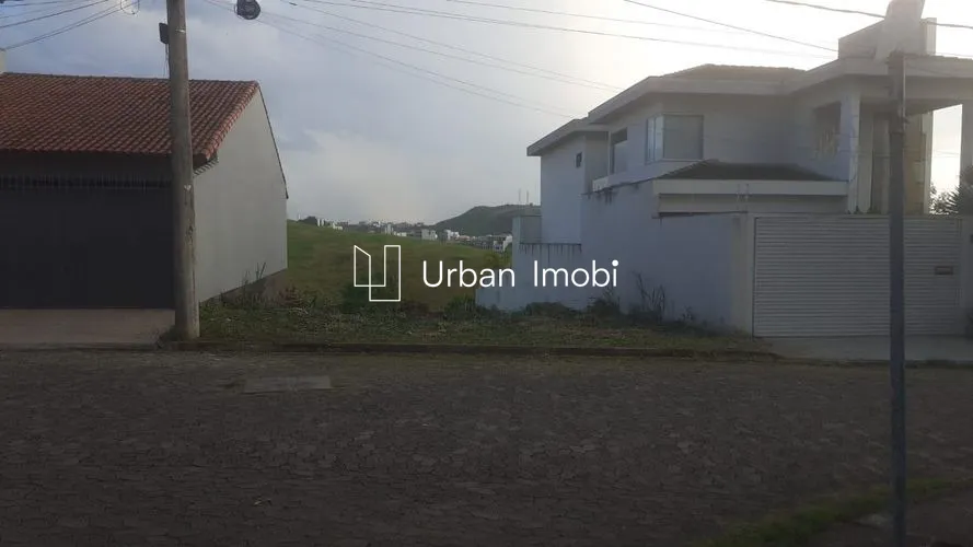 Lote na Morada da Colina 550 metros