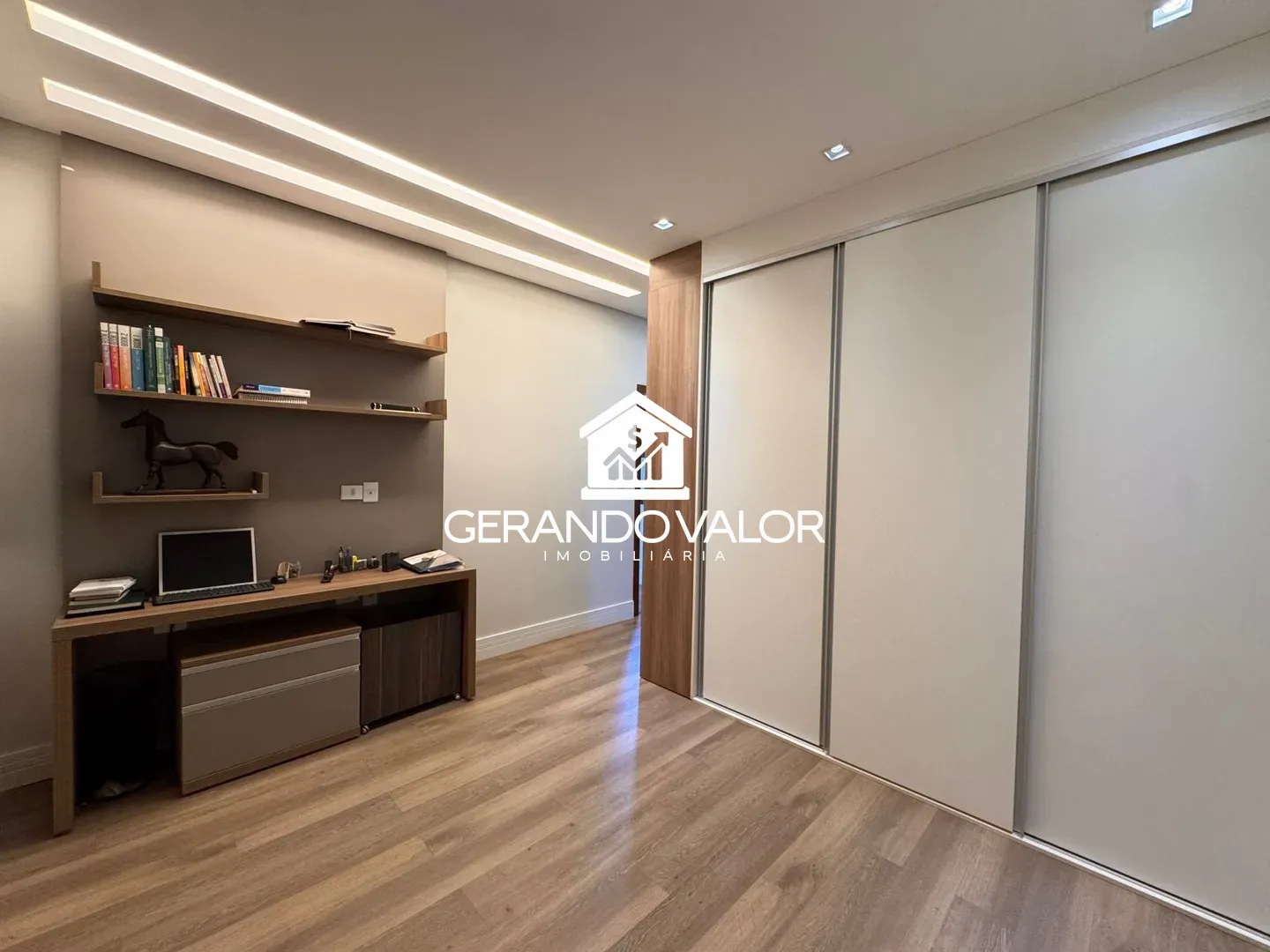 sobrado à venda no Residencial Damha III em Campo Grande MS - foto 9 - 4 quartos