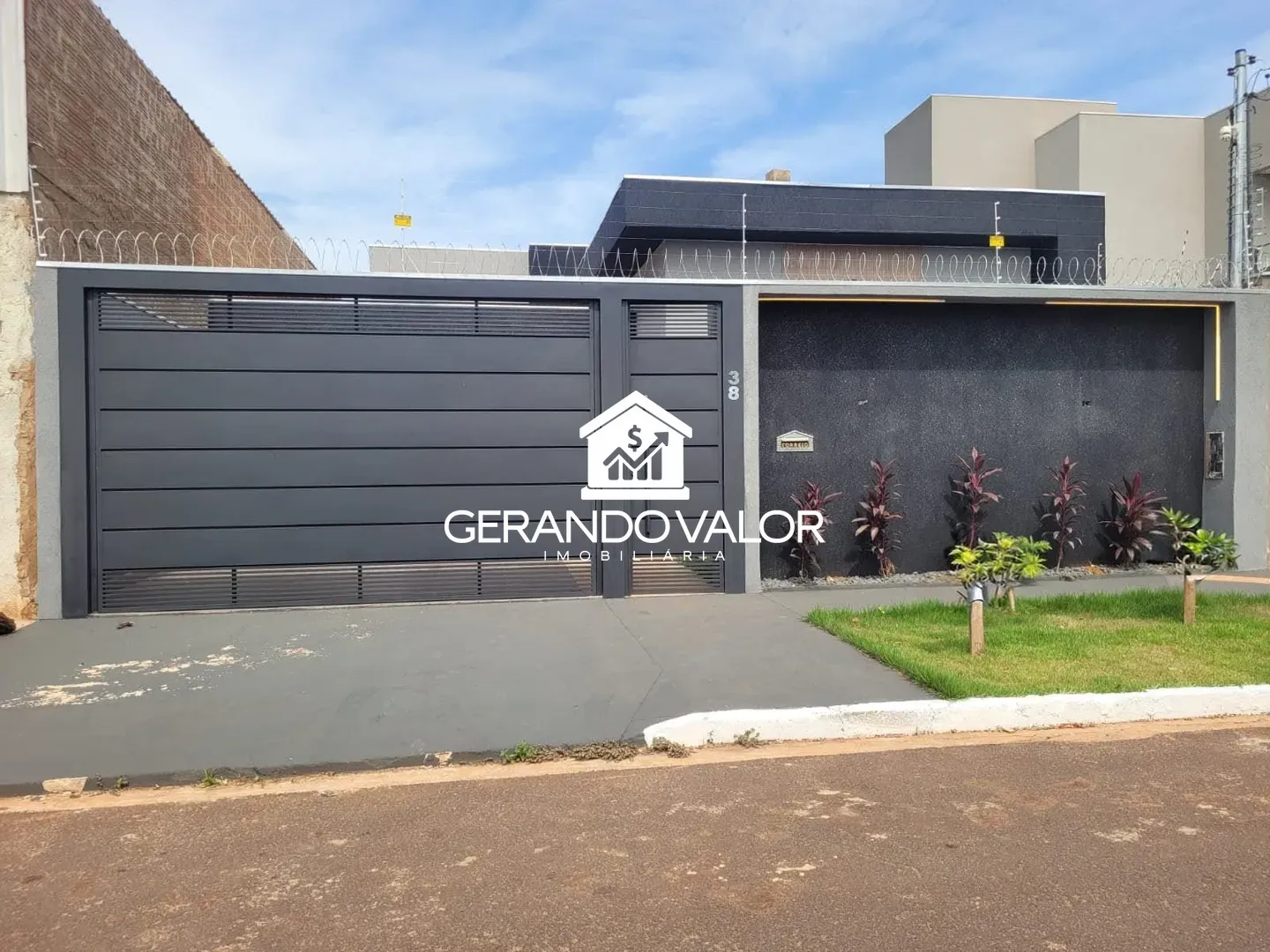 casa à venda no Parque Residencial Rita Vieira em Campo Grande MS - foto 3 - 3 quartos