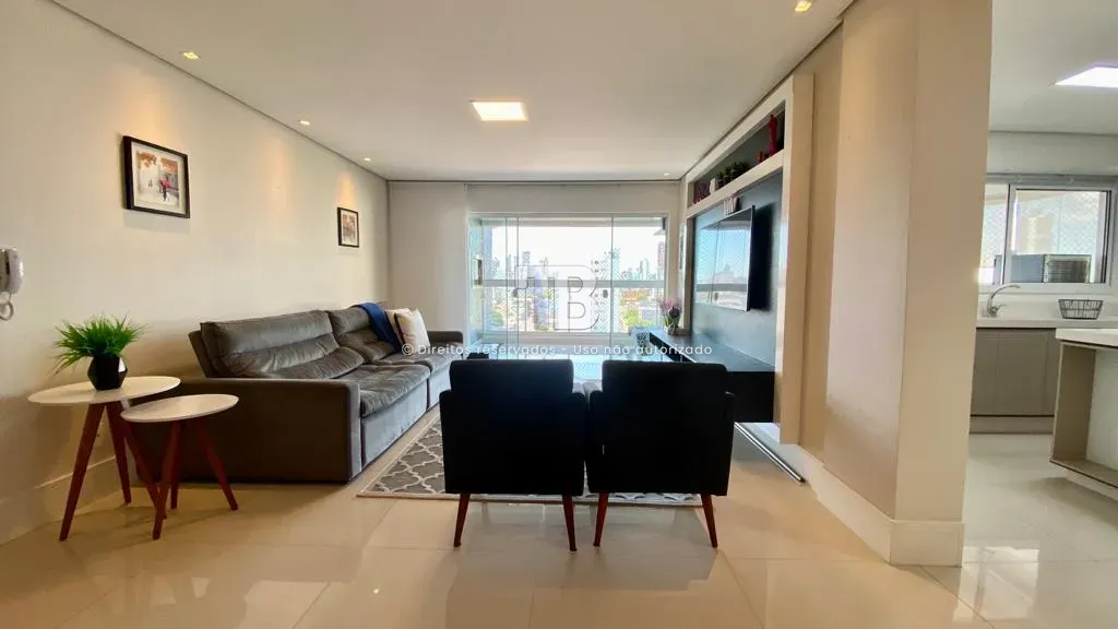Apartamento à venda com 3 dormitórios, 2 banheiros, 3 vagas de garagens e 162m² de área privativa no bairro Passo dos Fortes