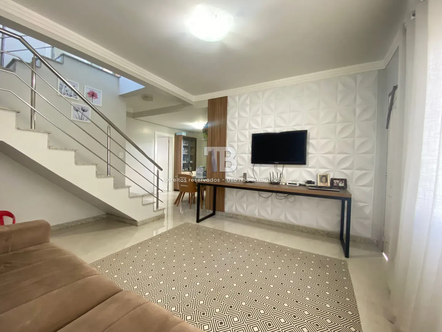 Casa à venda com 3 dormitórios, 2 banheiros, 3 vagas de garagens e 190m² de área privativa no bairro Líder