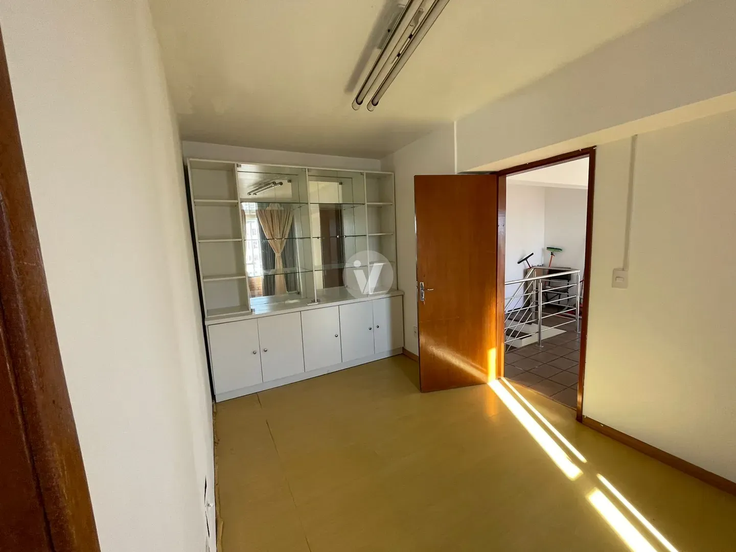 Cobertura central 3 dormitórios com 3 box de garagem