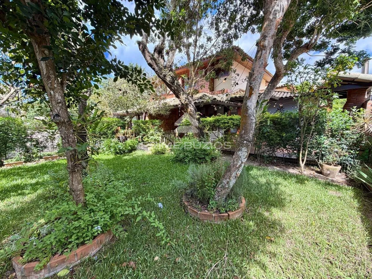 Casa en condominio en venta, 3 dormitorios, 3 suites, 2 cocheras, Manguinhos – Armação dos Búzios/RJ