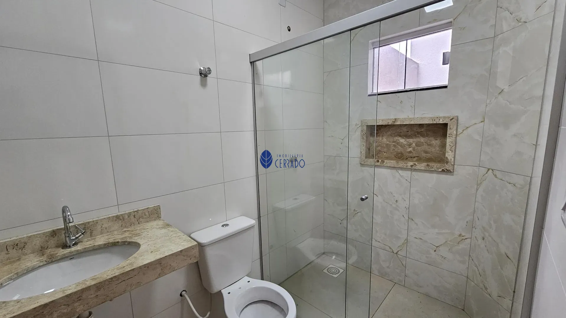 Venda de Apartamento no Condomínio Residencial no Parque Brasília II Etapa