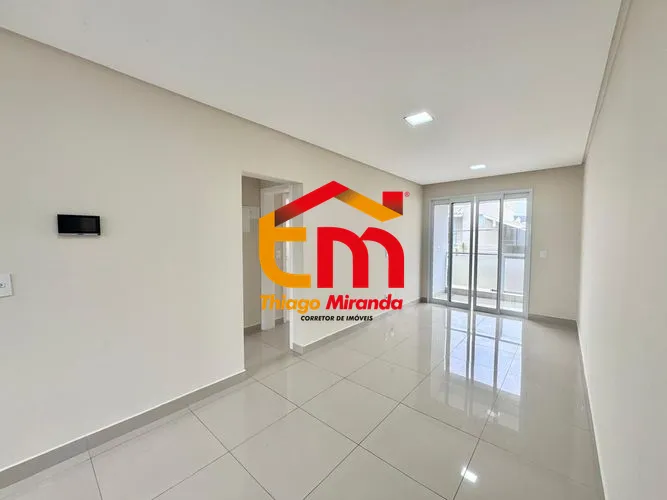 Foto do anúncio: Apartamento para alugar com 2 quartos na Rua Doutor Silvestre Ferra...