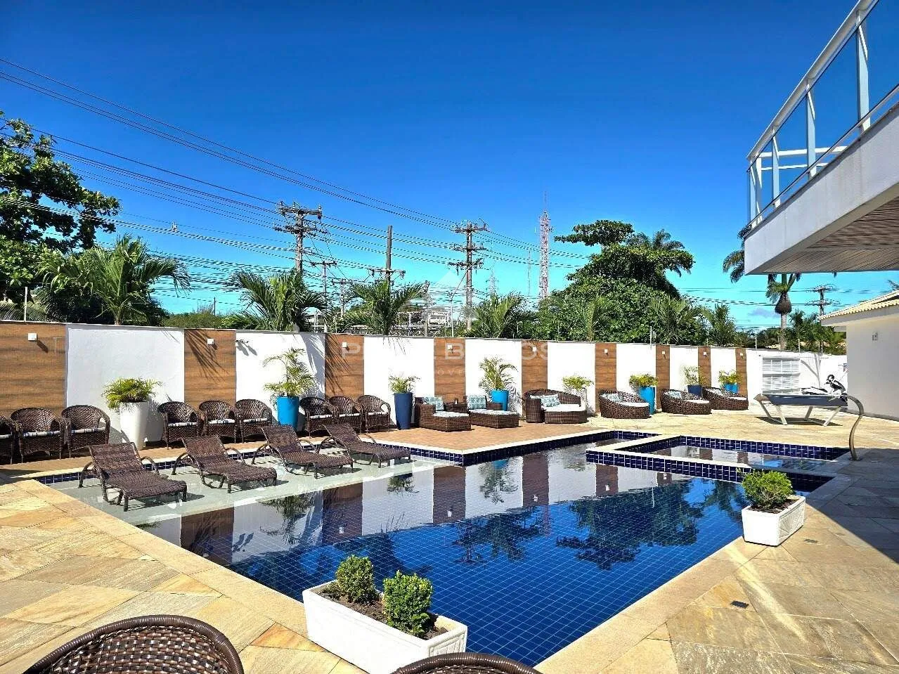 Casa independente a venda, 10 quartos, 8 suítes, 3 vagas, Geribá – Armação dos Búzios/RJ