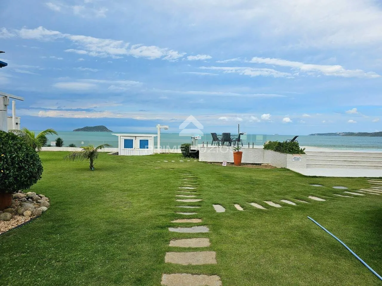 Casa em condomínio a venda, 1 quarto, 1 suíte, 1 vaga, Praia Rasa – Armação dos Búzios/RJ