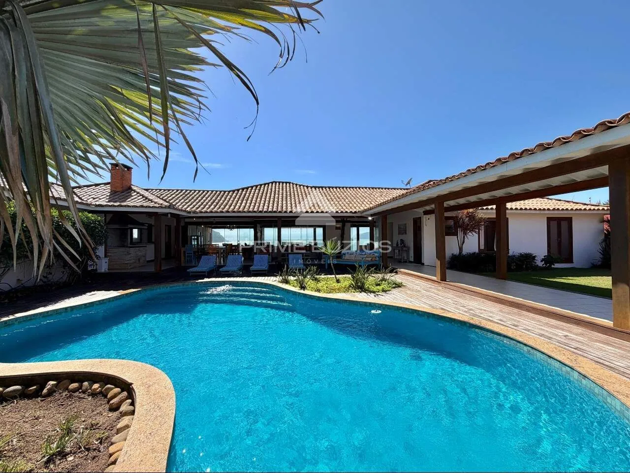 Casa a venda, 5 quartos, 6 vagas, Praia Rasa – Armação dos Búzios/RJ