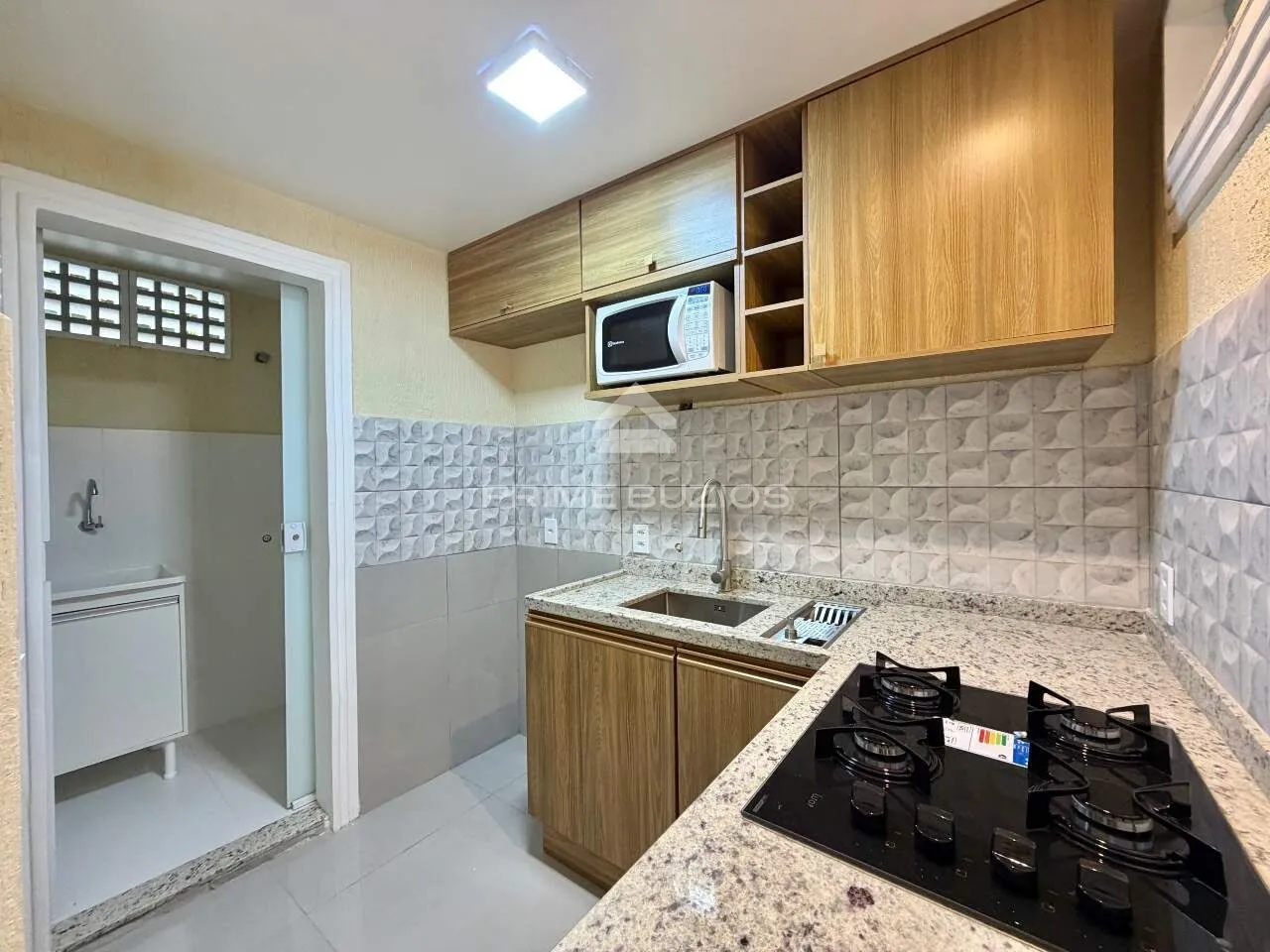 Apartamento en alquiler, 3 dormitorios, 1 cochera, Tucuns – Armação dos Búzios/RJ