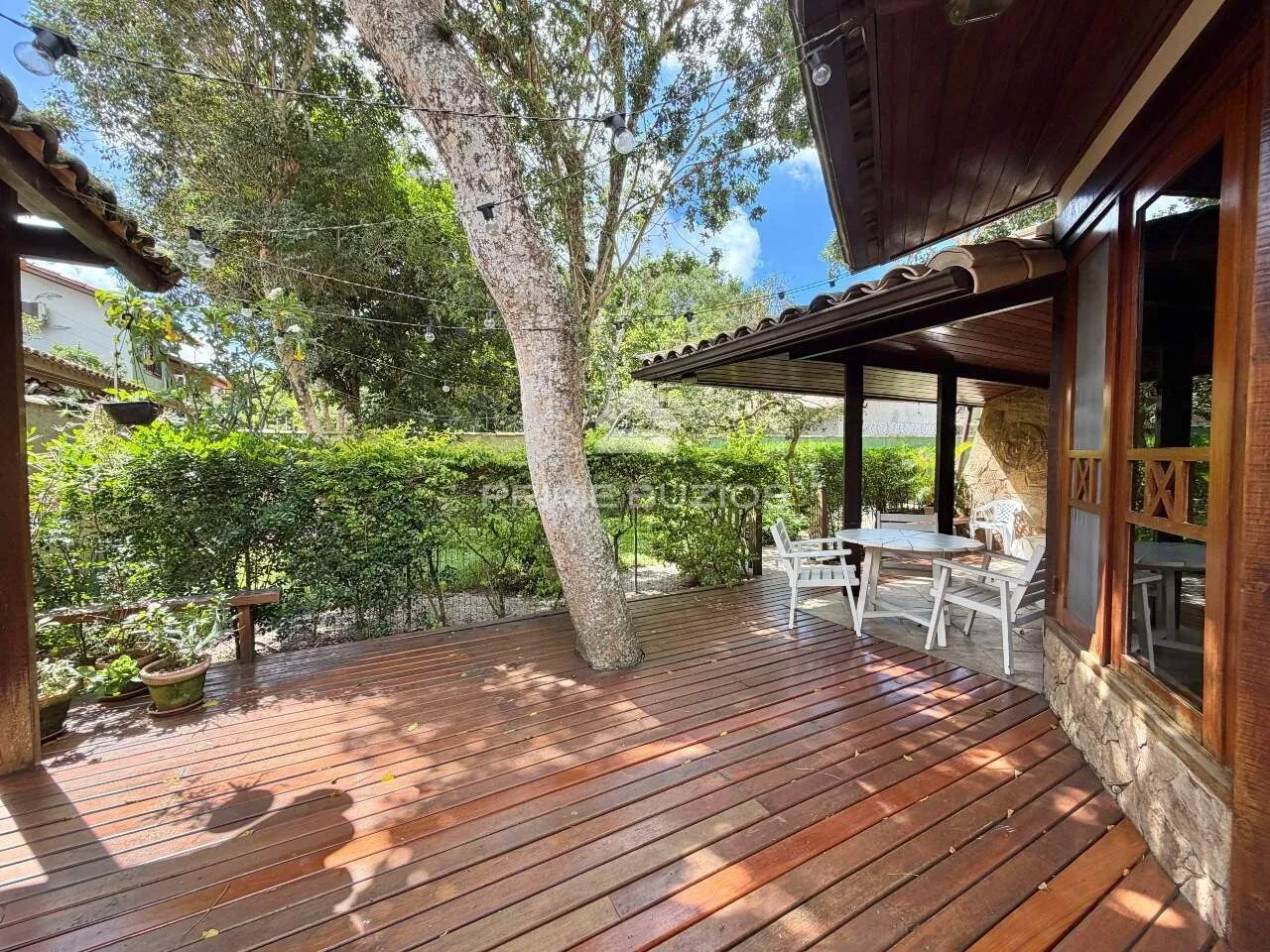 Casa en condominio en venta, 3 dormitorios, 3 suites, 2 cocheras, Manguinhos – Armação dos Búzios/RJ