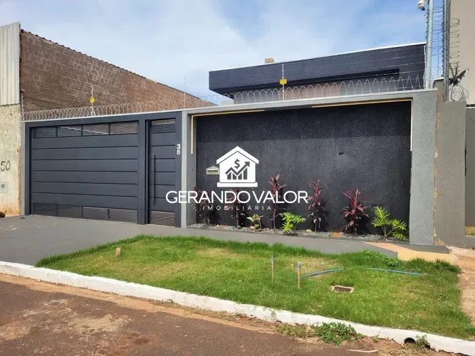 casa à venda no Parque Residencial Rita Vieira em Campo Grande MS - foto 1 - 3 quartos