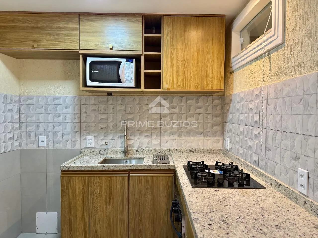Apartamento en alquiler, 3 dormitorios, 1 cochera, Tucuns – Armação dos Búzios/RJ