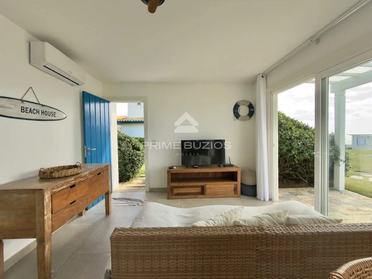 Casa em condomínio a venda, 2 quartos, 2 suítes, 1 vaga, Praia Rasa – Armação dos Búzios/RJ