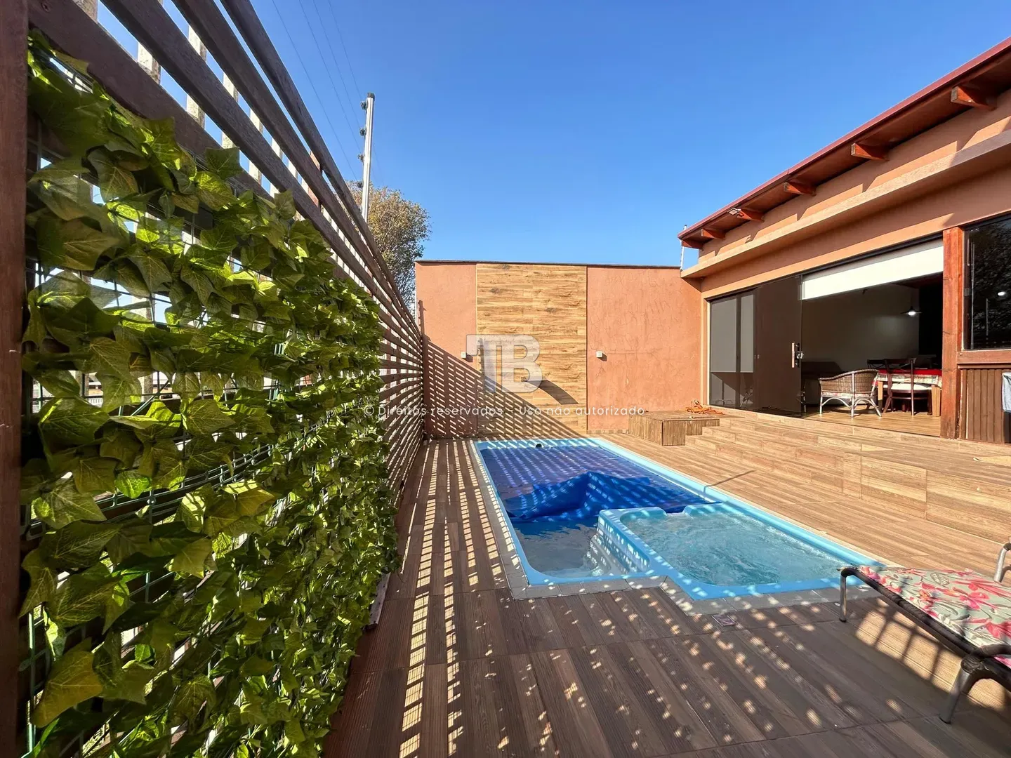 Casa à venda com 4 dormitórios, 3 banheiros, 4 vagas de garagens e 223m² de área privativa no bairro Presidente Médici