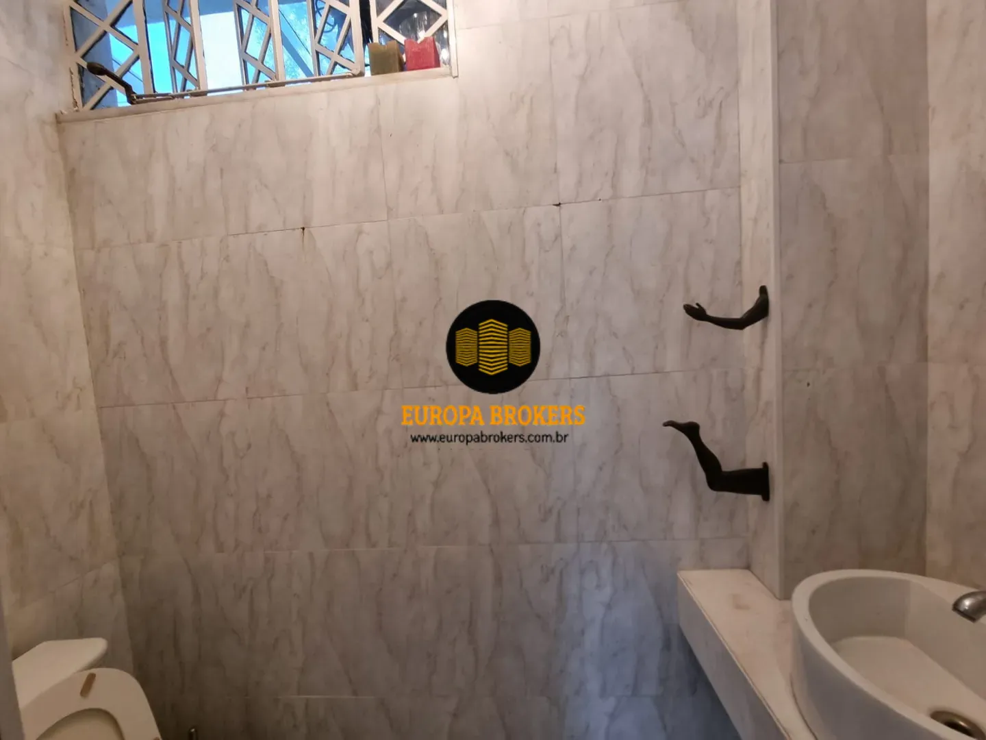 LAVABO