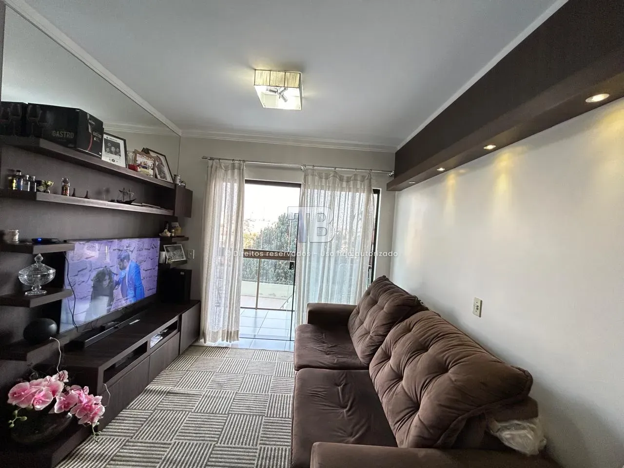Apartamento à venda com 3 dormitórios, 2 banheiros, 1 vaga de garagem e 99m² de área privativa no bairro São Cristóvão