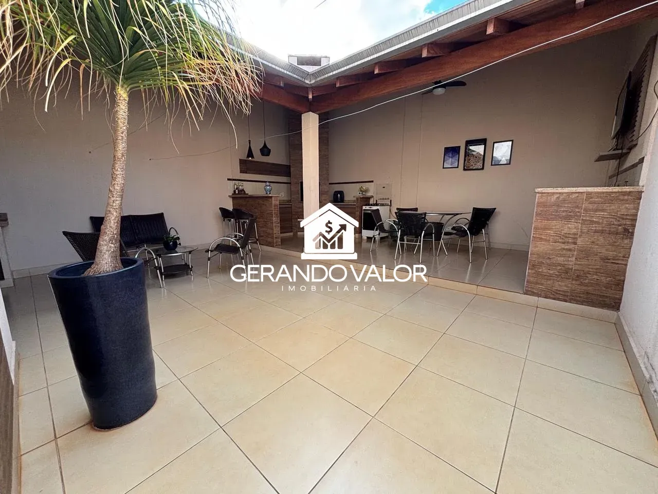 sobrado à venda no Coopharádio em Campo Grande MS - foto 10 - 3 quartos