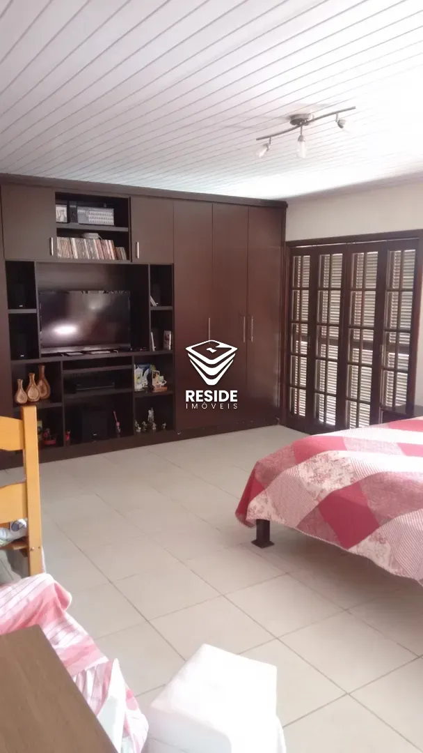 Casa - Pinheiro Machado, Rua Vitória