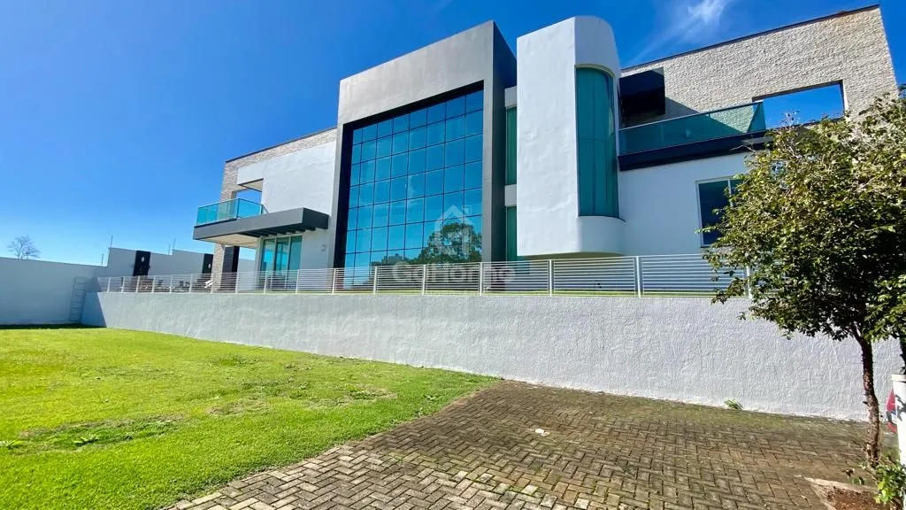 Casa à venda com e 4 dormitórios no bairro Centro