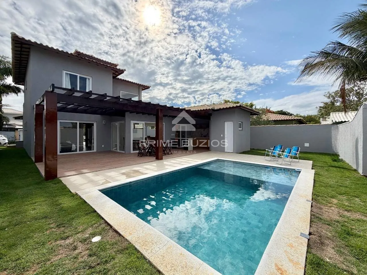 Casa em condomínio para temporada, 4 quartos, 4 suítes, 3 vagas, Caravelas – Armação dos Búzios/RJ