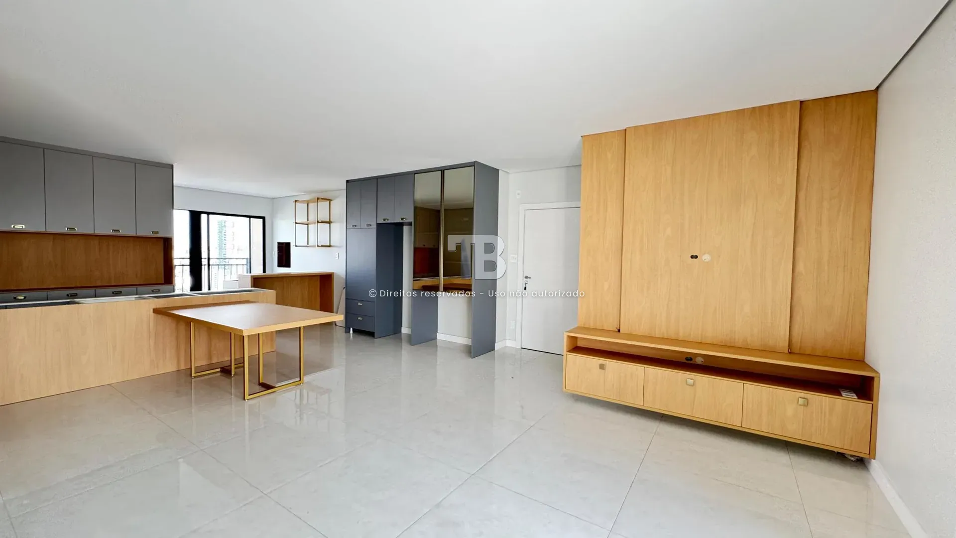 Apartamento à venda com 3 dormitórios, 4 banheiros, 2 vagas de garagens e 139m² de área privativa no bairro Presidente Médici