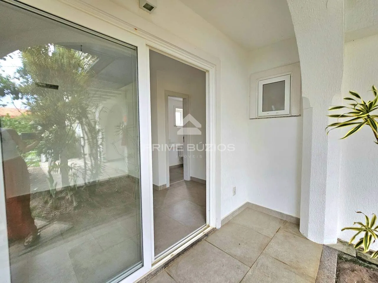 Casa em condomínio a venda, 1 quarto, 1 suíte, 1 vaga, Praia Rasa – Armação dos Búzios/RJ