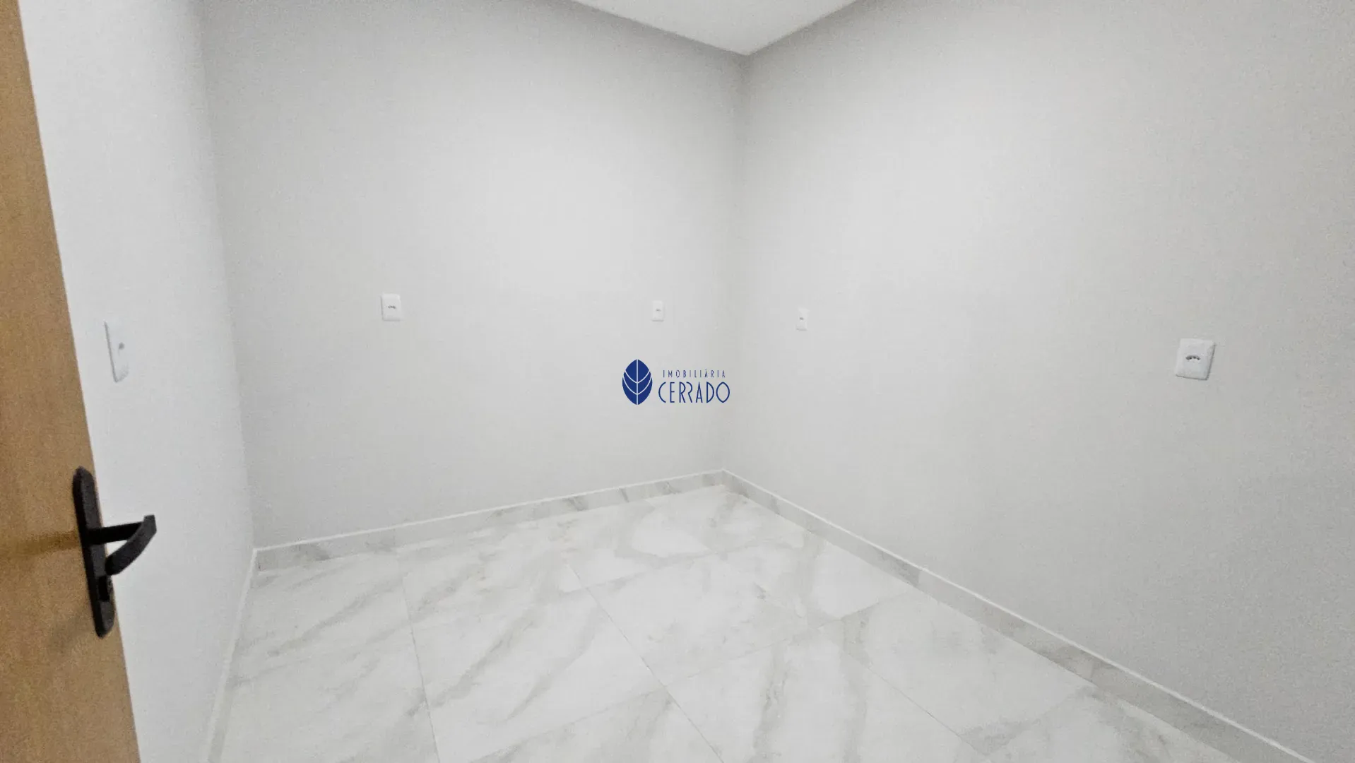 Venda de Apartamento no Condomínio Residencial no Parque Brasília II Etapa