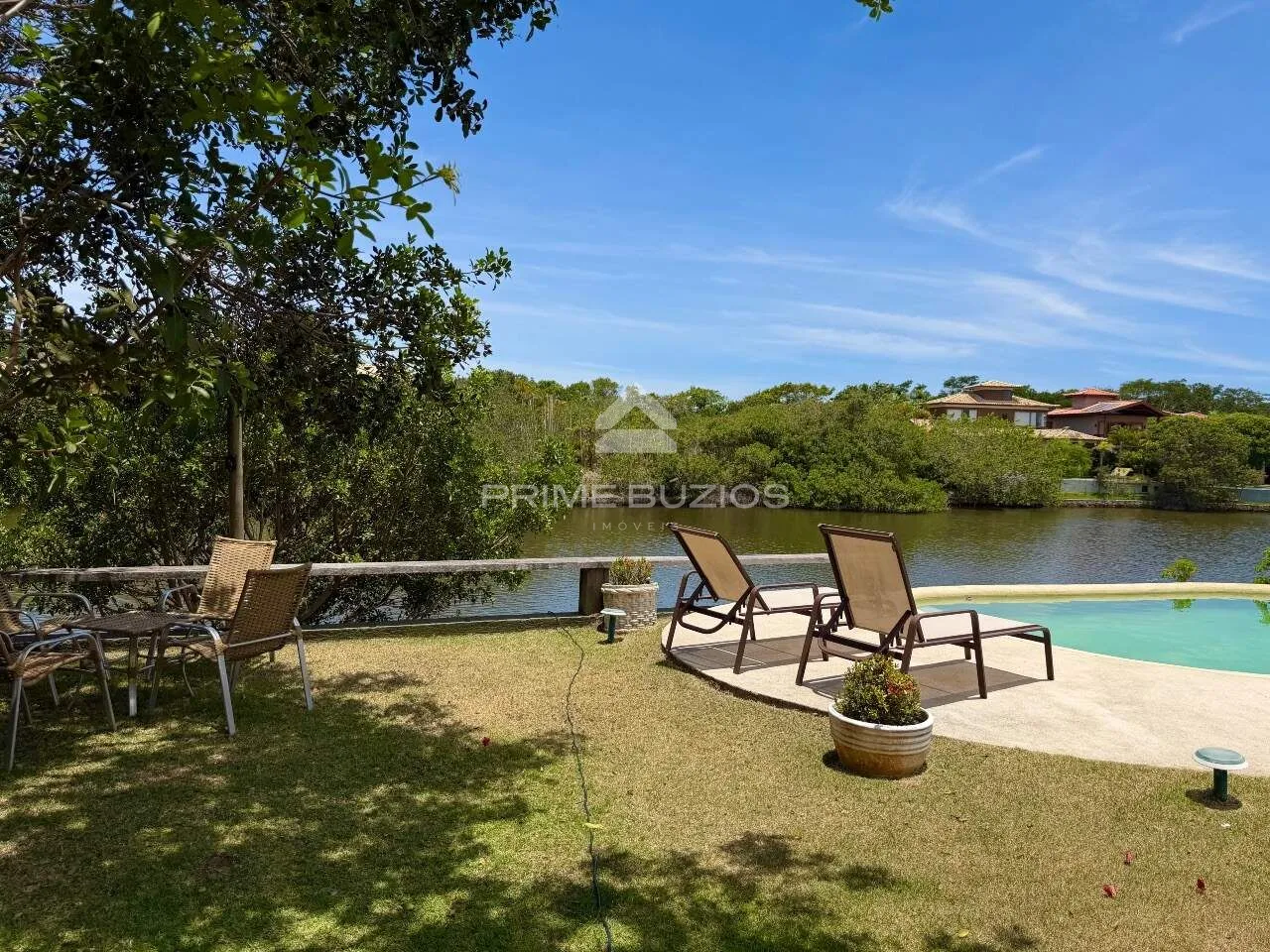 Gated community house for sale, 4 bedrooms, 4 suites, 3 parking spaces, Manguinhos – Armação dos Búzios/RJ