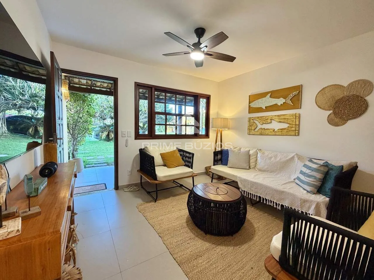Casa em condomínio para temporada, 2 quartos, 1 vaga, Rasa – Armação dos Búzios/RJ