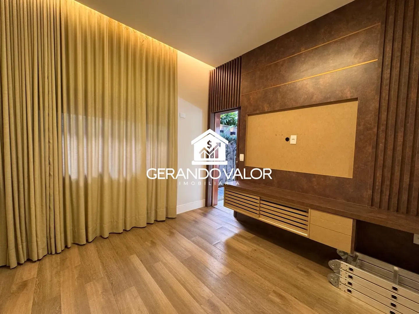 sobrado à venda no Residencial Damha III em Campo Grande MS - foto 8 - 4 quartos